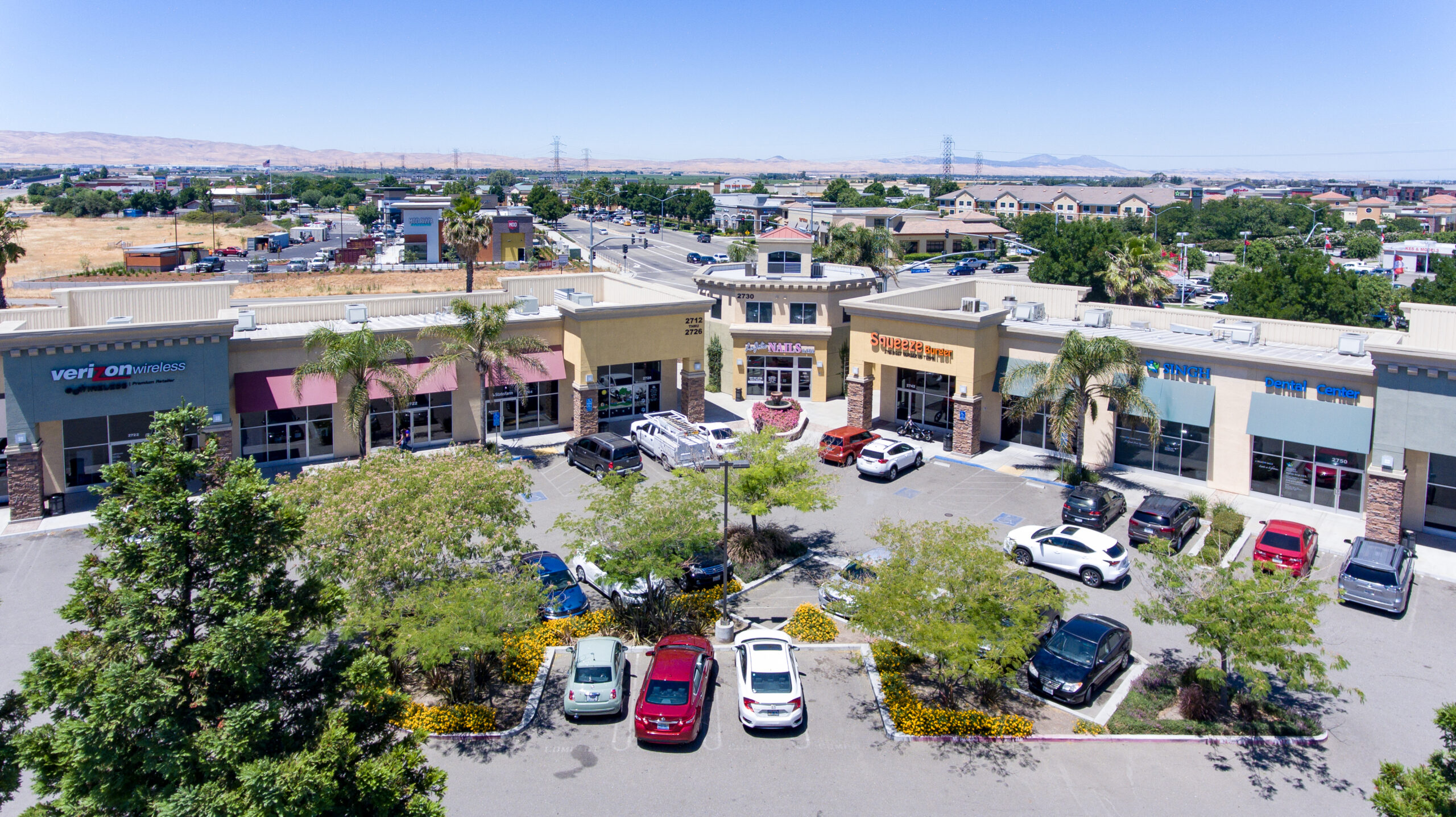 Tracy Crossroads